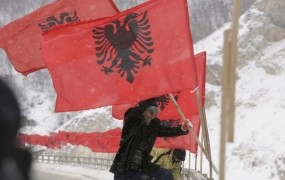 Na Kosovu prijeli pripadnike srbskega MNZ