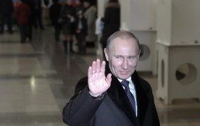 V Rusiji zmaga Putinove stranke, a brez ustavne večine