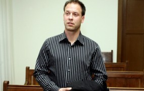 Robert Zavašnik ostaja v priporu do pravnomočnosti sodbe