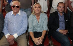 Le Penova in NF pod udarom zaradi ruskega posojila