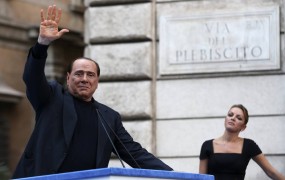 Berlusconi privržencem: Prestal sem najhujši dan v življenju