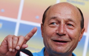 Referendum o odstavitvi romunskega predsednika Basescuja neveljaven