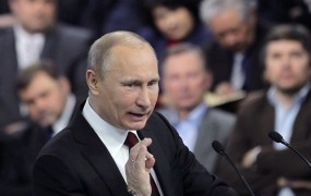 Duma odvzela poslanski mandat Putinovemu kritiku