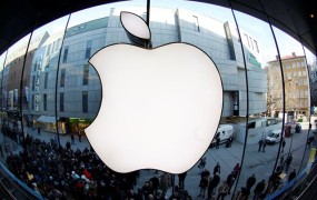 Apple v minulem četrtletju z rekordnim dobičkom