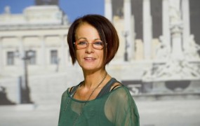 Ana Blatnik, Slovenika na čelu avstrijskega zveznega sveta