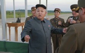 Severna Koreja potrdila bolezen Kim Jong Una, ki pa vseeno "navdušeno" vodi državo