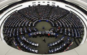 Parlament EU bo glasoval o zamrznitvi turških pristopnih pogajanj z EU