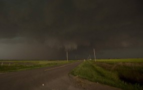 Tornado v Oklahomi usoden tudi za tri lovilce neviht