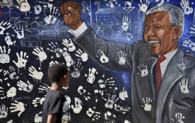 Ne smemo postati histerični - Južnoafričani se pripravljajo na smrt Mandele