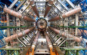 Hadronski trkalnik zaradi nadgradnje 18 mesecev zaprt