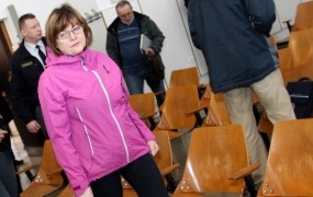 Hilda Tovšak spet za zapahi, policiji se je predala sama