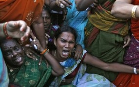 Številni samomori in srčni infarkti po obsodbi indijske političarke