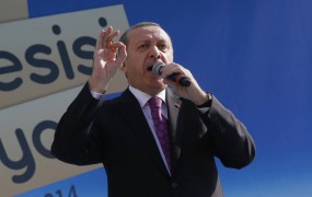 Erdogan: Ženske pri delu niso enakovredne moškim