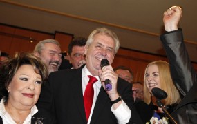 Nekdanji premier Zeman postal novi češki predsednik 