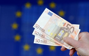 Reševanje evra po nemških volitvah nespremenjeno naprej