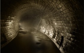 Iz londonske kanalizacije potegnili 15-tonsko goro maščobe