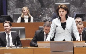 Vlada Alenke Bratušek: Kdo sploh hoče biti minister?
