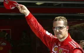 Michael Schumacher se bori za življenje