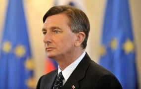 Pahor posvete o mandatarju začenja s SMC