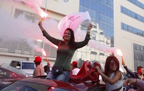 Na volitvah v Tuniziji poraz islamistov in zmaga posvetnih strank