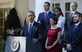 Obama razočaran nad tehničnimi težavami pri izvajanju zdravstvene reforme