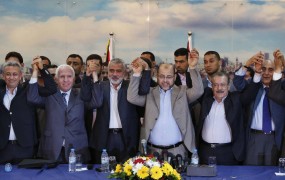 Dogovor Fataha s Hamasom razjezil Izrael: »Kdorkoli izbere Hamas, noče miru«