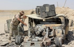 Islamska vojska v Siriji in Iraku uporablja ameriško orožje