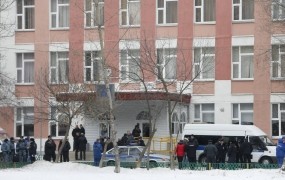 Oborožen dijak v Moskvi zajel 20 talcev in ubil dva človeka