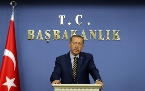 Erdogan: Za korupcijski škandal so krivi sodniki v službi kriminalcev