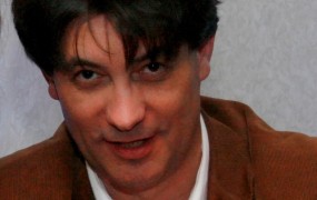 Novinar Mitja Lomovšek obsojen zaradi poskusa izsiljevanja Mira Senice