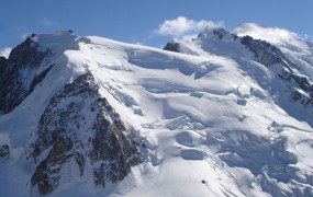 Na Mont Blancu po 32 letih našli truplo pogrešanega planinca