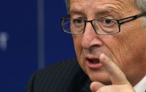 Juncker opozarja: Evropa še ni v celoti premagala dolžniške krize