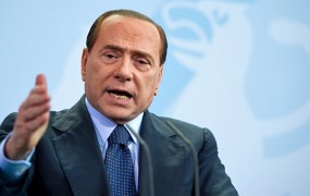 Za Berlusconija dve leti prepovedi opravljanja javne službe