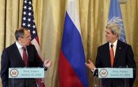 Ameriško-ruska diplomacija krompirjev in rožnatega krzna