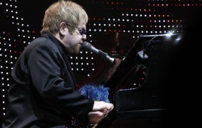 Elton John požel navdušenje s triurnim koncertom v Areni Stožice