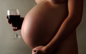 Pijana Poljakinja rodila otroka s 4,5 promila alkohola v krvi