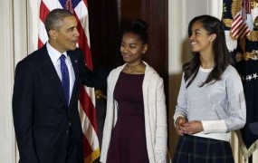 Piarovka republikanskega kongresnika odstopila zaradi žalitve hčerk predsednika Obame