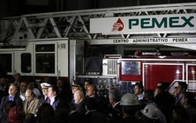 Eksplozija na sedežu mehiškega naftnega podjetja Pemex