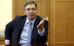 EU okrcala Srbijo zaradi njene nevtralne politike do Rusije