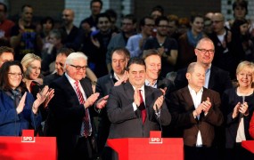 Nemški socialdemokrati podprli vstop v veliko koalicijo