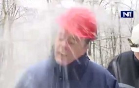 VIDEO: Ministra skoraj ubila ledena sveča
