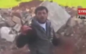 Srhljivo: Sirski upornik ugrizne v srce mrtvega Asadovega vojaka