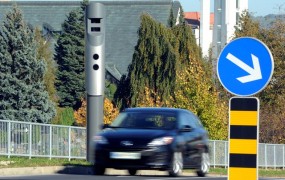 Mariborski mestni svet zavrnil moratorij na zloglasne radarje