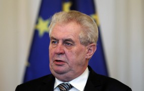 Tudi novi češki predsednik že razburja z dejanji