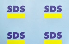 SDS odprla račun za pomoč članom stranke pri poravnavi sodnih stroškov