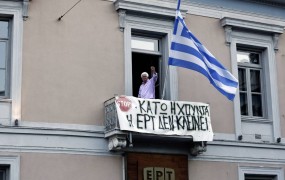 V Grčiji splošna stavka zaradi zaprtja javne radiotelevizije