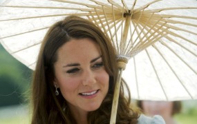 Francoska revija napovedala objavo fotografij Kate "zgoraj brez"