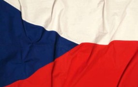 Na Češkem pred volitvami predsednika zapleti zaradi podpisov
