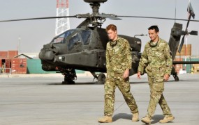 Princ Harry - iz Las Vegasa v Afganistan