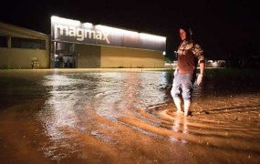 Tokratne poplave zalile več kot 1300 objektov